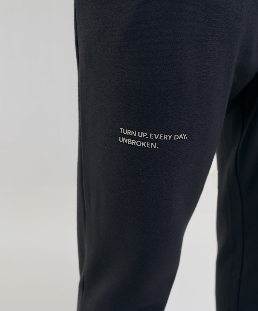 UNBROKEN BOXING Sweatpant in Charcoal